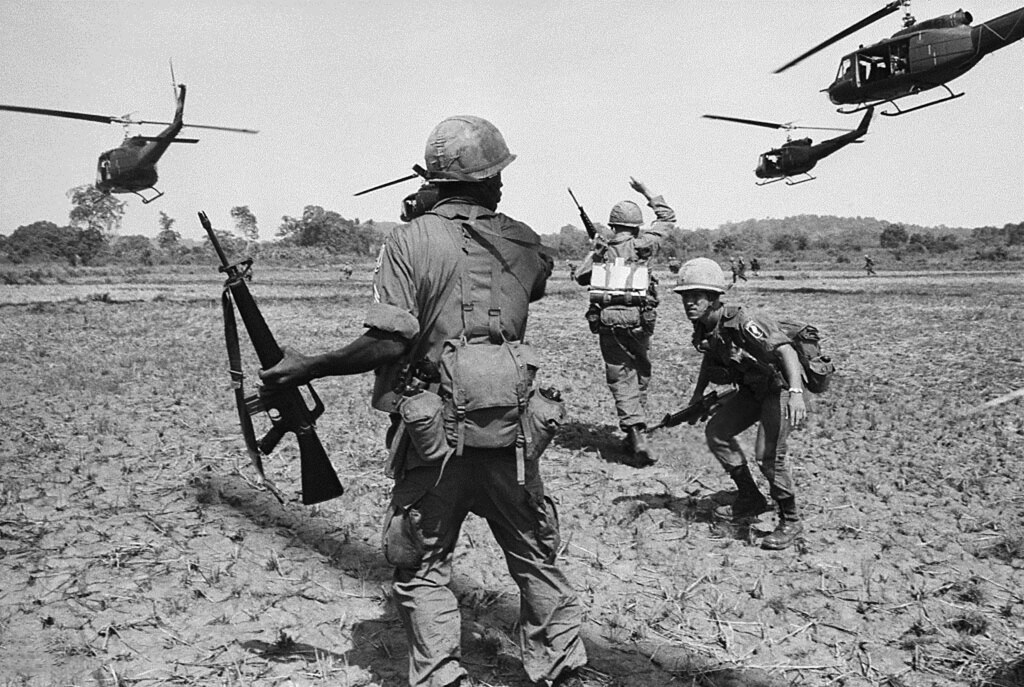 Why USA lost First War against Vietnam US History
